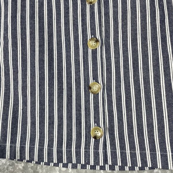 Day To Day Blu Pepper Blue Striped Button Front Skirt - Size Medium - Scalloped - Picture 3 of 7